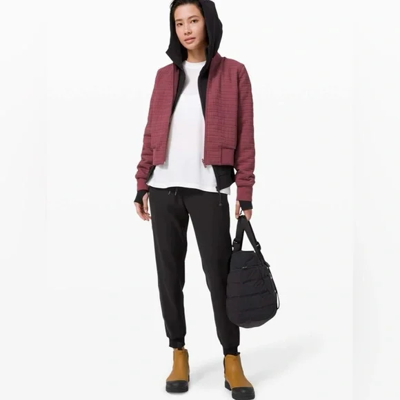 Lululemon Serene Travels Bomber Chianti Reversible Size 8 - Picture 12 of 12